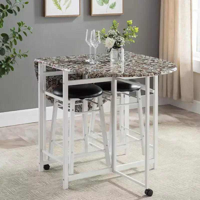 Kings Brand Furniture Set Tavolo da Pranzo 3 Pezzi Akins con Piano in Finto Marmo e Sgabelli in Finta Pelle