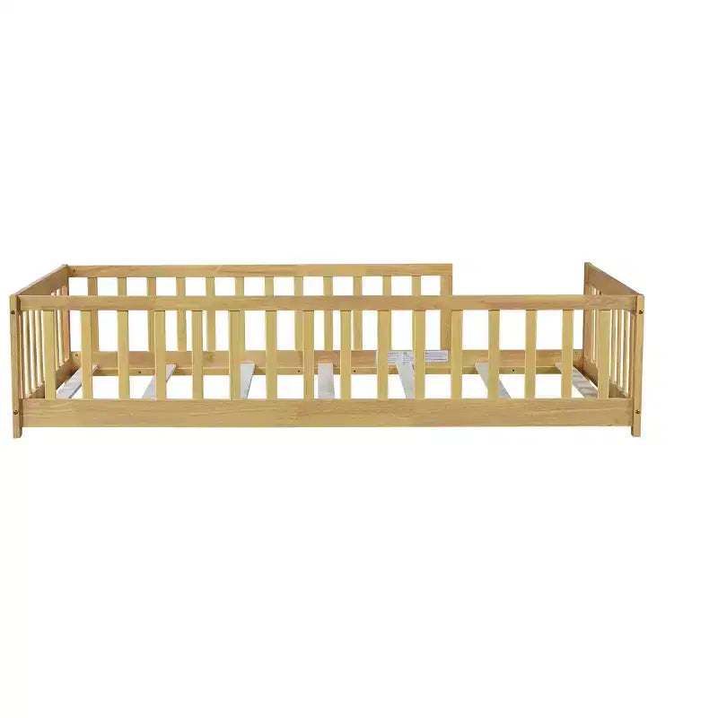 Letto a Castello Basso con Recinzione e Sponde – Legno di Caucciù, Beige