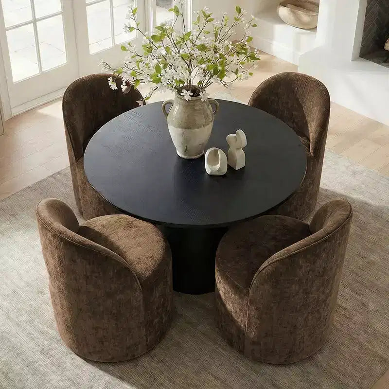 Set da Pranzo 5 Pezzi per 4 Persone, Sedie Moderne a Barilotto con Ruote e Rivestimento in Ciniglia, Tavolo Rotondo con Basamento Nero-Panipeachy