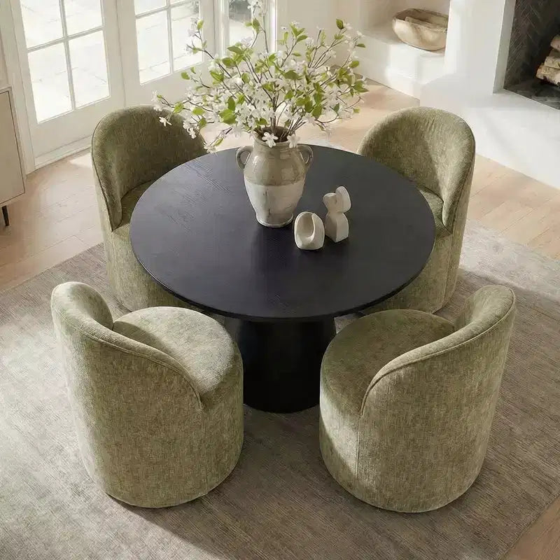 Set da Pranzo 5 Pezzi per 4 Persone, Sedie Moderne a Barilotto con Ruote e Rivestimento in Ciniglia, Tavolo Rotondo con Basamento Nero-Panipeachy