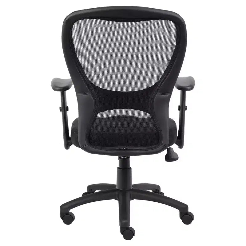 Sedia ergonomica con schienale in rete e braccioli regolabili