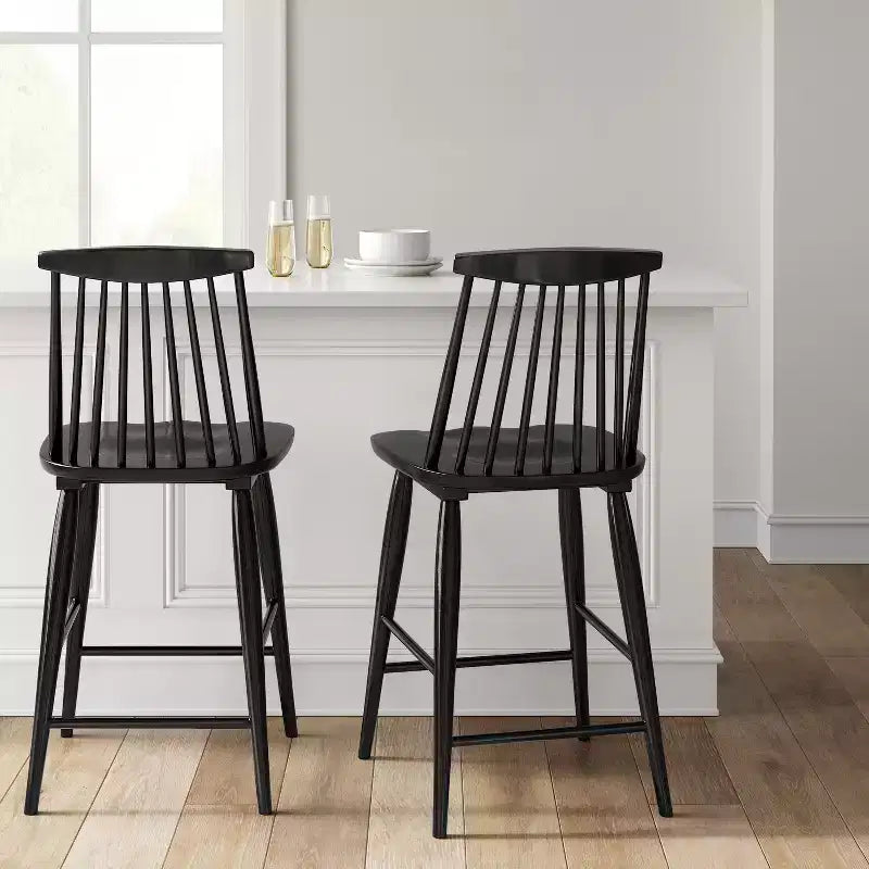 Sgabello da bancone Windsor con schienale alto da 61 cm e poggiapiedi