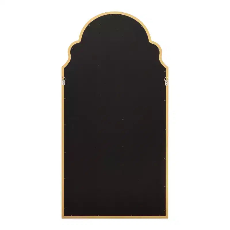 Specchio da parete ad arco con cornice in legno smerlata